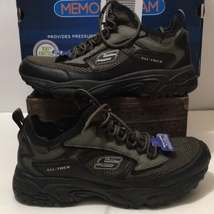 Skechers Berendo Shoes Olive Black Size 10.5